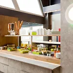 Ibis Budget Combault Rn4 Marne La Vallee Otel