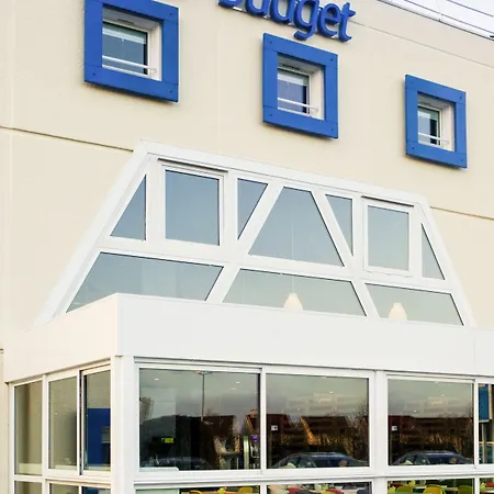 מלון Ibis Budget Combault Rn4 Marne La Vallee פונטו-קומבו