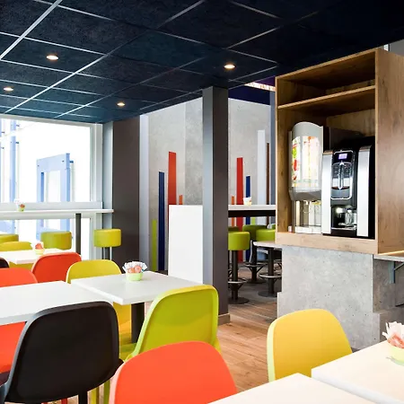 Ibis Budget Combault Rn4 Marne La Vallee ポントー・コンボー