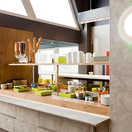 Ibis Budget Combault Rn4 Marne La Vallee Hotel