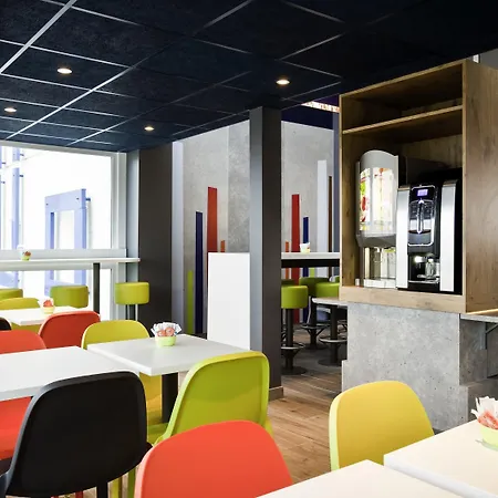 호텔 Ibis Budget Combault Rn4 Marne La Vallee