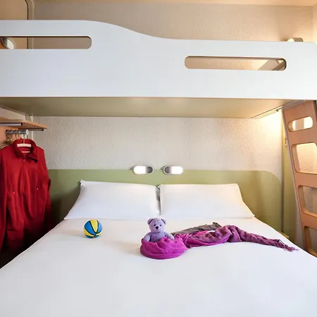 Ibis Budget Combault Rn4 Marne La Vallee מלון 2*
