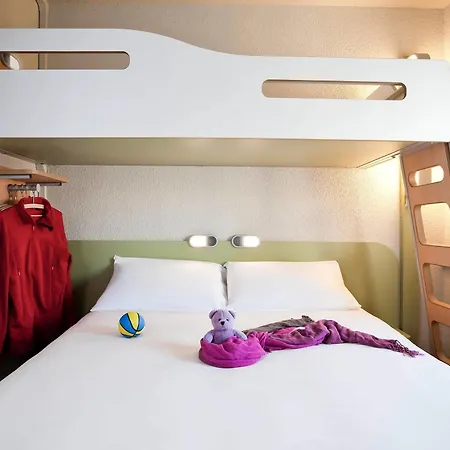 Ibis Budget Combault Rn4 Marne La Vallee Hotel 2*