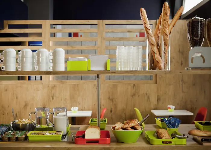 Hotel Ibis Budget Combault Rn4 Marne La Vallee