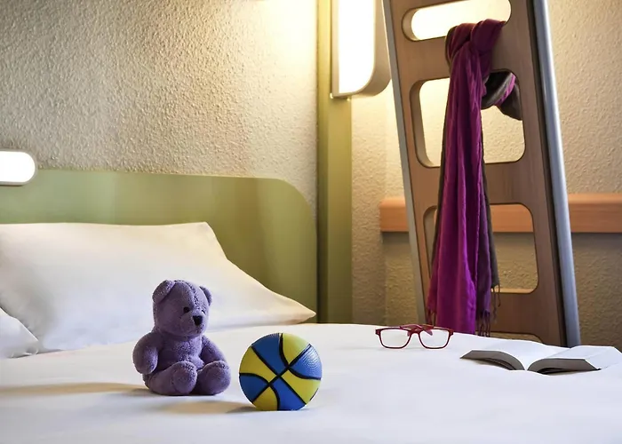 Ibis Budget Combault Rn4 Marne La Vallee מלון 2*