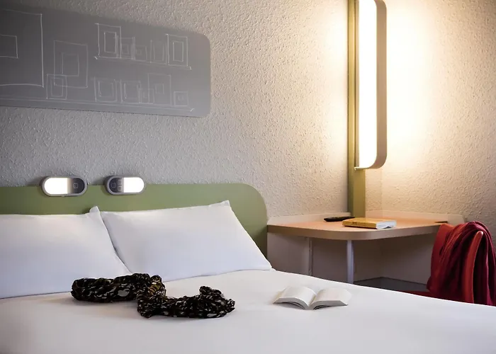 Ibis Budget Combault Rn4 Marne La Vallee Hotel Pontault-Combault